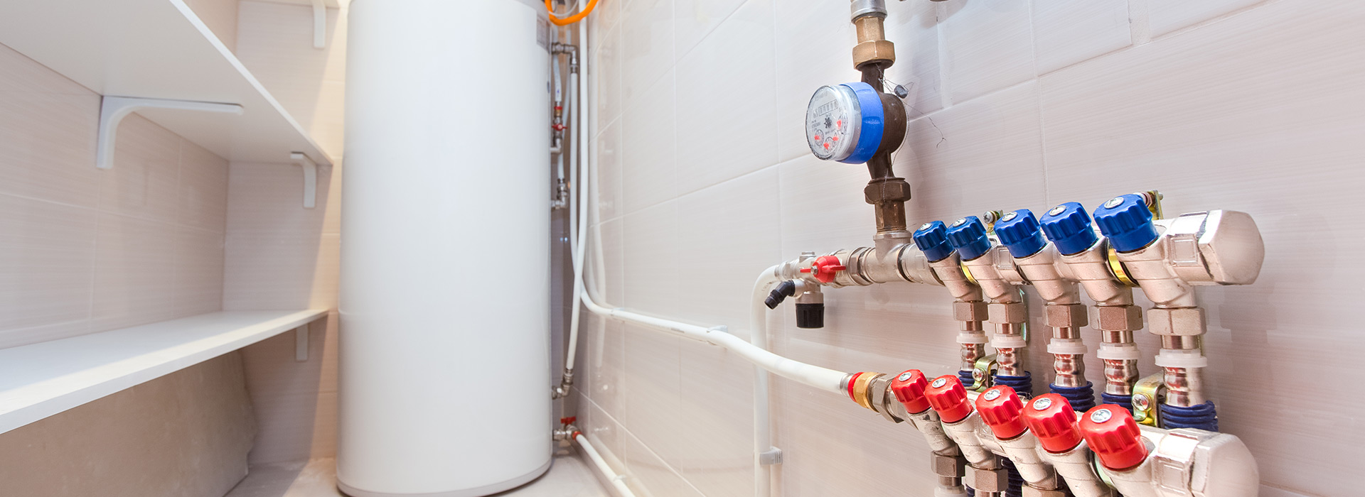 Hot water cylinder installation and instant hot water systems